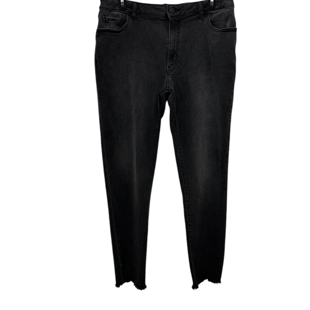 WARP + WEFT Jeans Womens Size 33x28 JFK New York City Skinny Black Frayed Hem